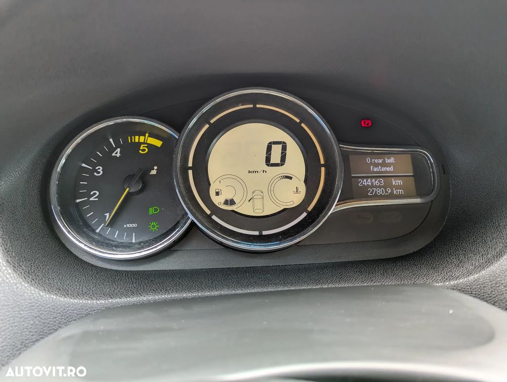 Renault Megane 1.5 dCi Expression - 7
