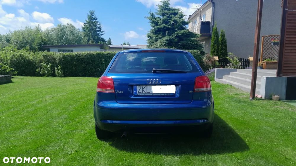 Audi A3 3-drzwiowe 1.6 Ambiente - 4