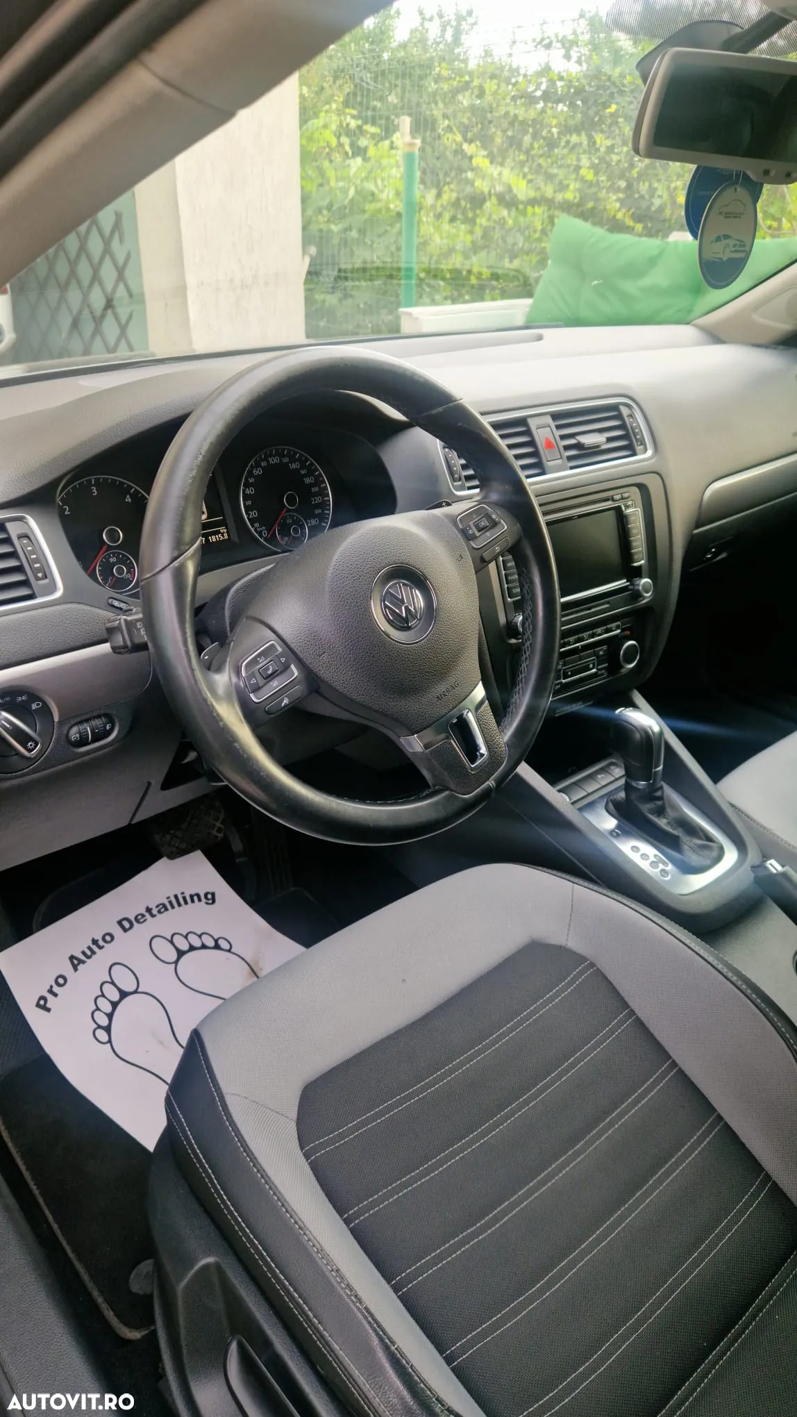 Volkswagen Jetta 1.6 TDI DPF Highline DSG - 9