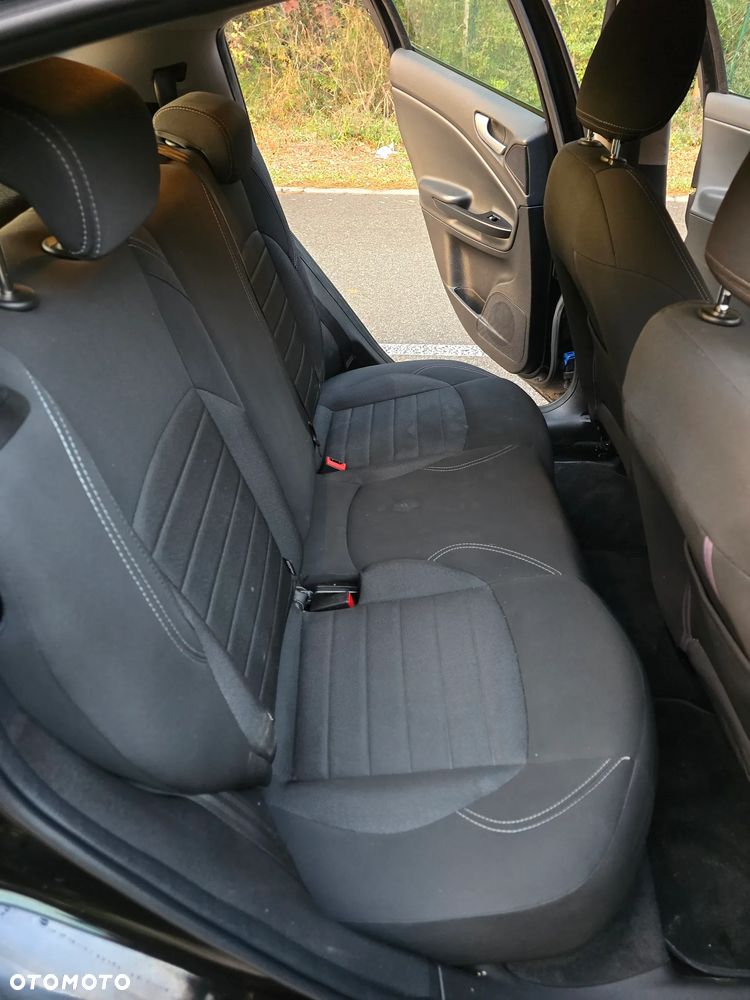 Alfa Romeo Giulietta 1.6 JTDM 16V Super - 23