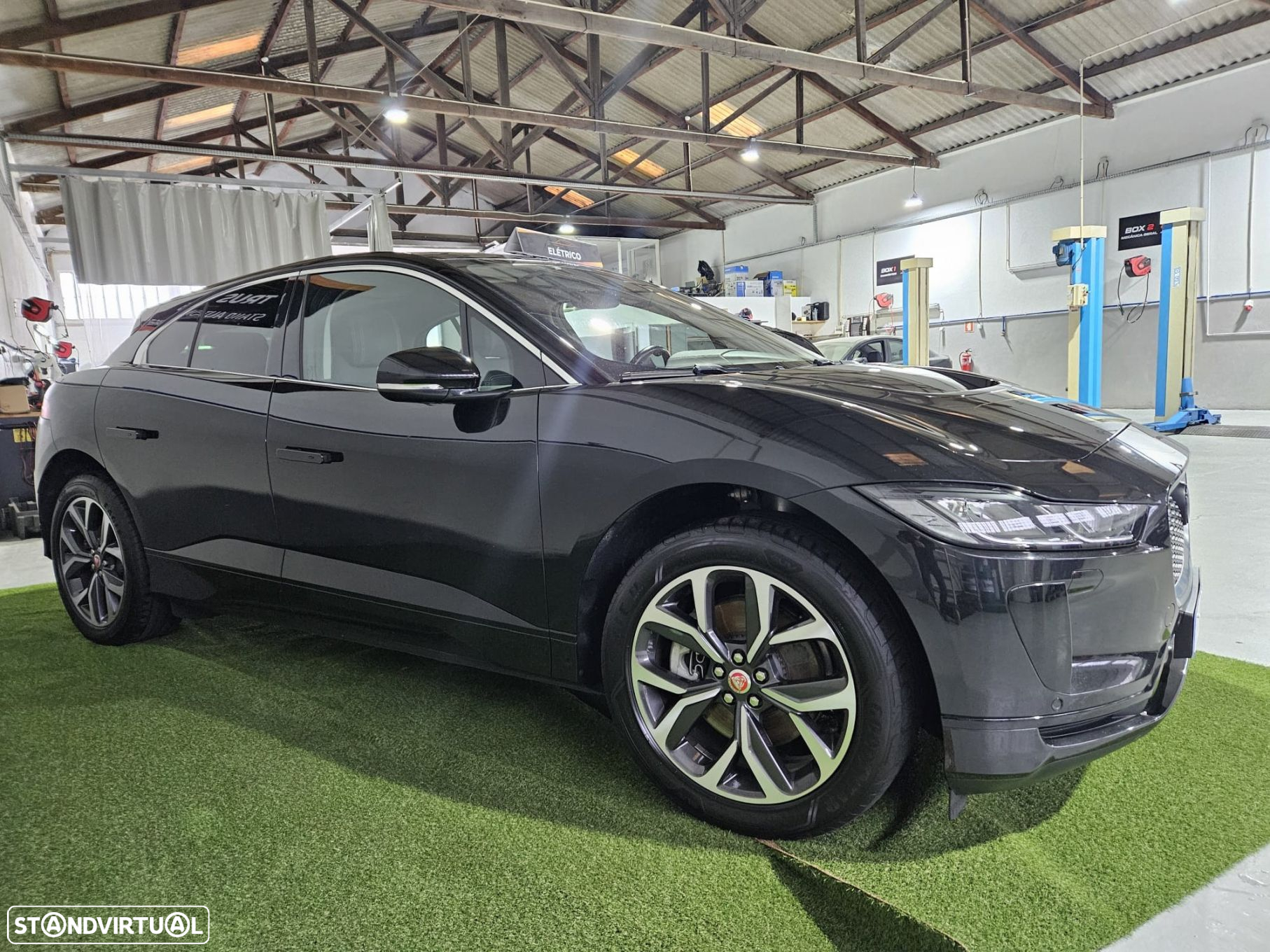Jaguar I-Pace - 2