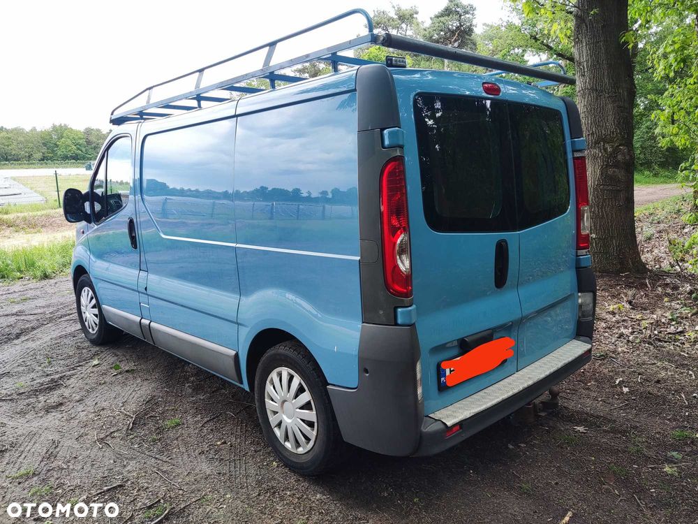 Opel Vivaro - 4