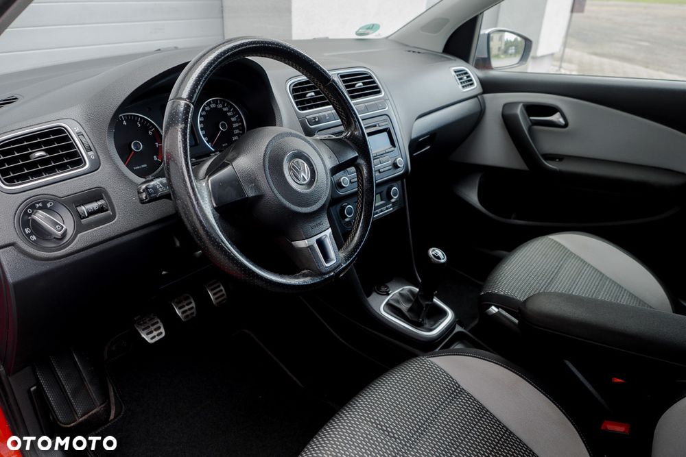 Volkswagen Polo Cross - 15