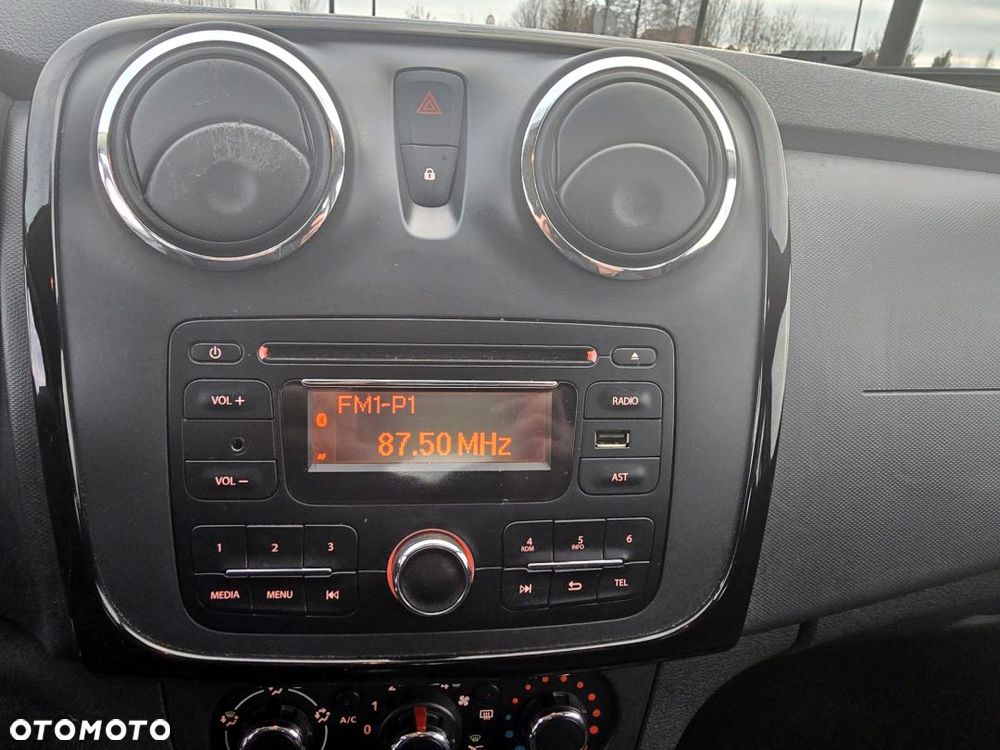 Dacia Sandero 1.2 16V Laureate - 21