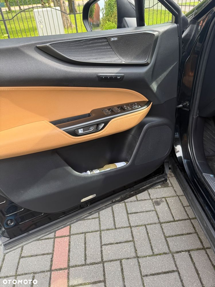 Lexus NX 350h Omotenashi AWD - 22