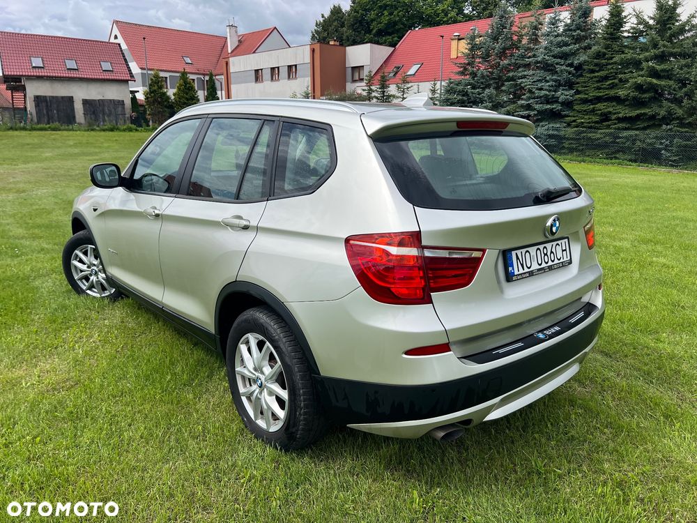 BMW X3 xDrive20d Blue Performance - 4