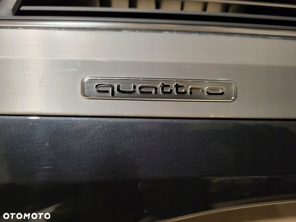 AUDI Q7 4M PANEL KONSOLI DESKI NAWIEWY 4M1820902D - 2