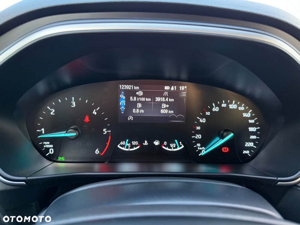 Ford Focus - 9