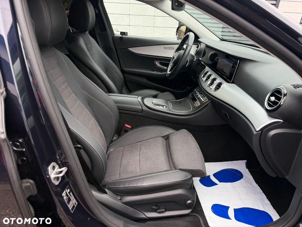 Mercedes-Benz Klasa E 300 Avantgarde - 10