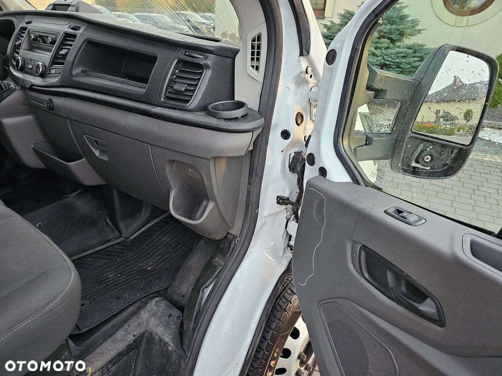 Ford Transit - 15