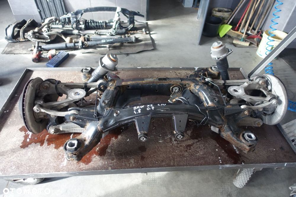 BMW X5 E70 ZAWIESZENIE TYLNE BELKA TYLNA KOMPLETNA 4.8 benzyna - 1