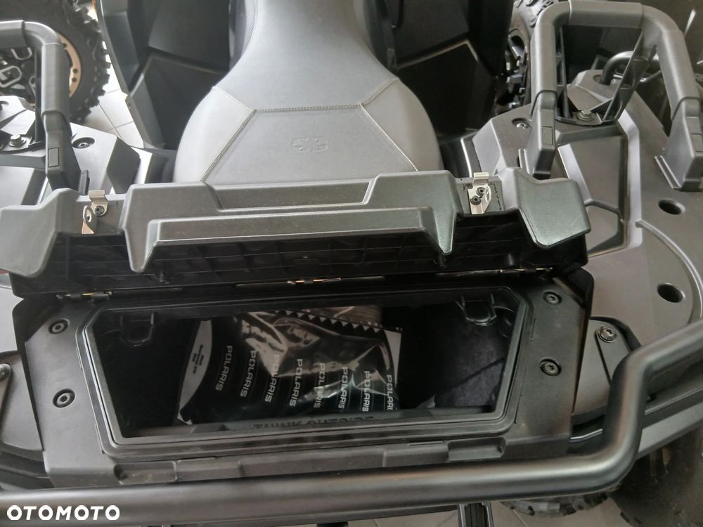 Polaris Sportsman - 4