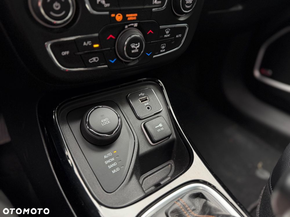 Jeep Compass 2.0 MultiJet Active Drive Automatik Opening Edition - 23