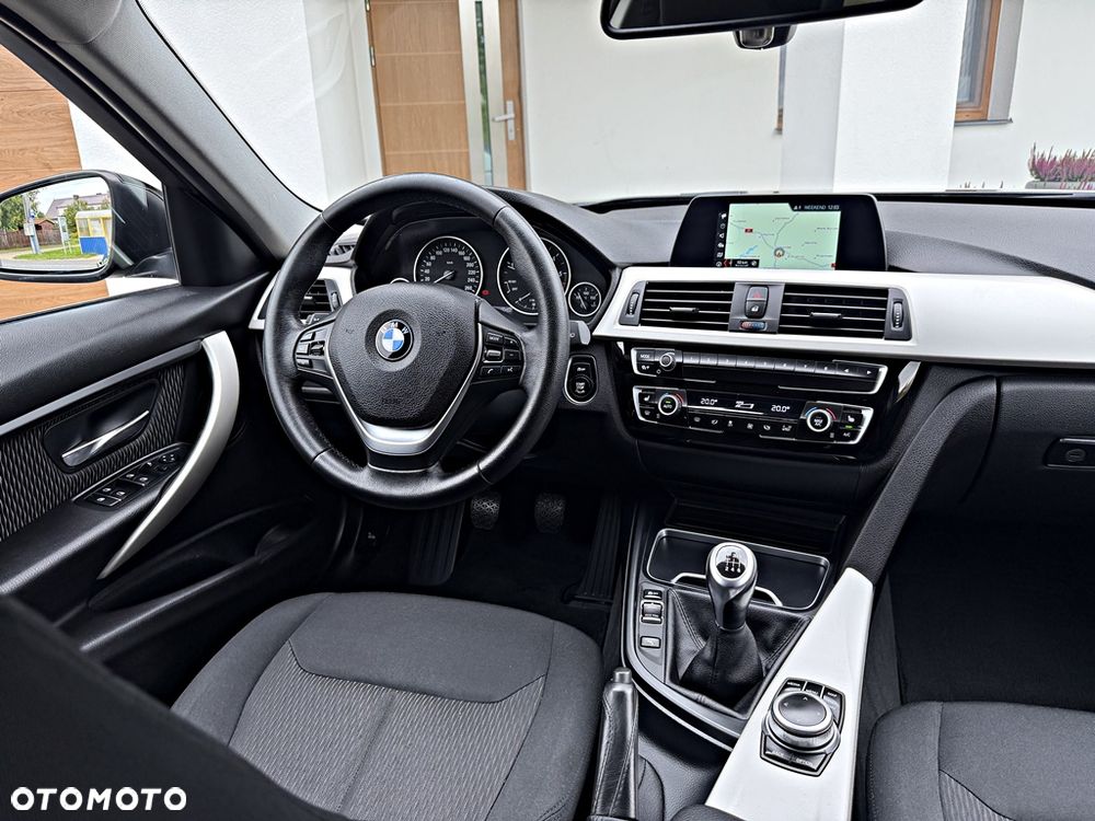 BMW Seria 3 318d Advantage - 20
