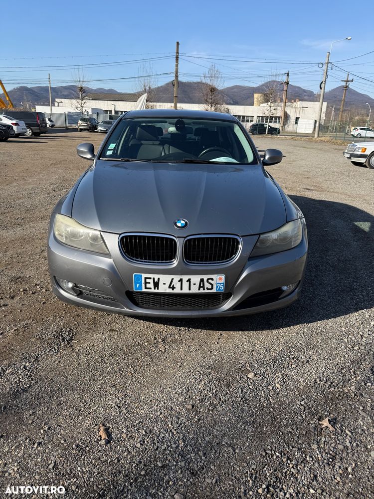 BMW Seria 3 318d Aut. Advantage - 1