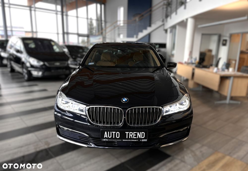 BMW Seria 7 740d xDrive - 3