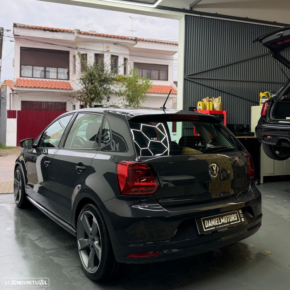 VW Polo 1.0 (Blue Motion ) Comfortline - 2