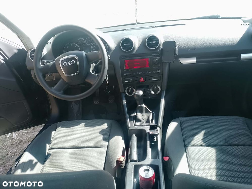 Audi A3 Sportback 2.0 TDI DPF Ambition - 3