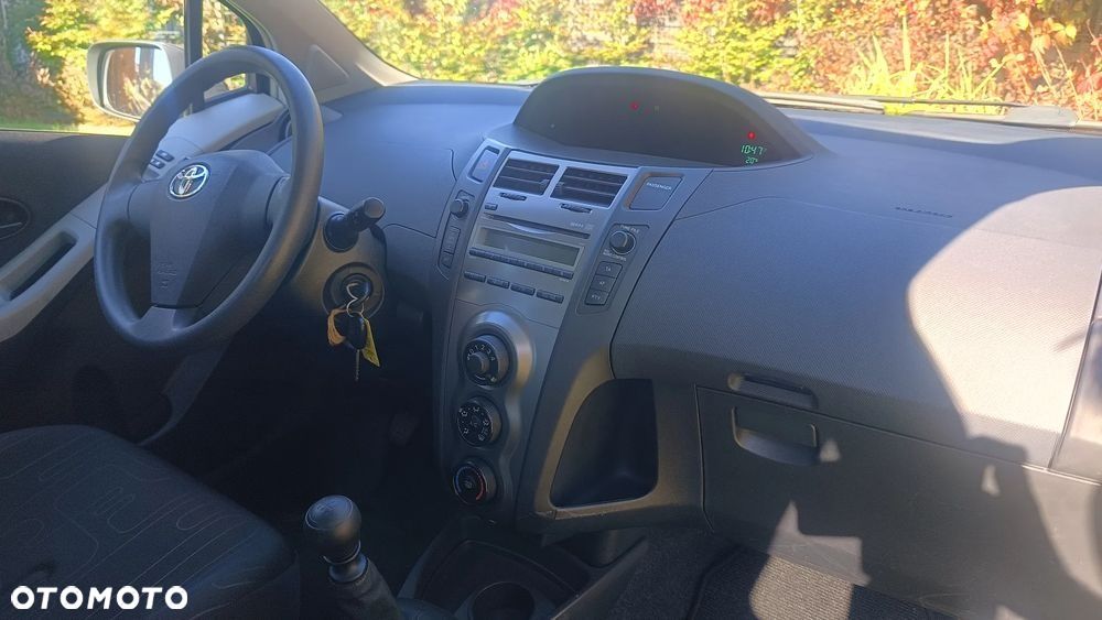 Toyota Yaris 1.33 VVT-i Life - 6