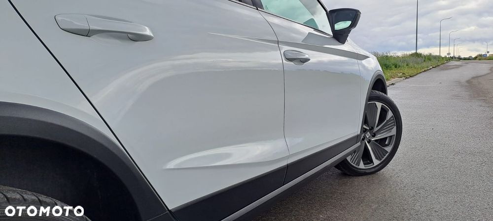 Seat Arona 1.0 TGI Fast Lane FR - 28