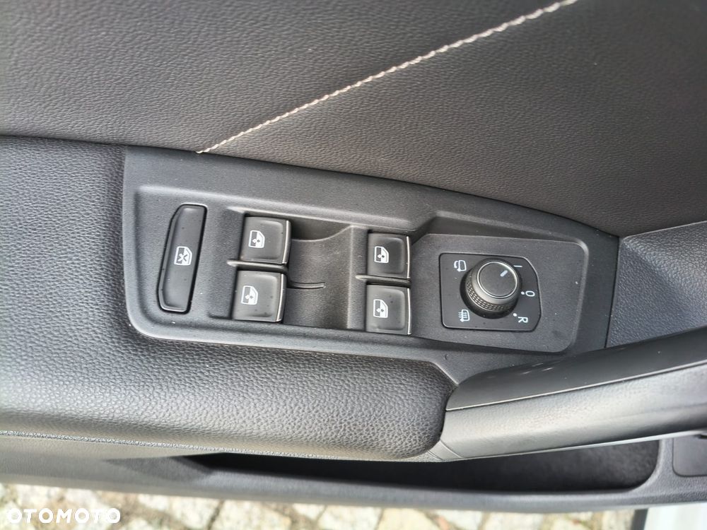 Volkswagen Tiguan - 23