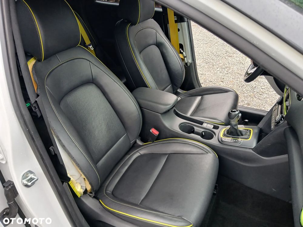 Hyundai Kona 1.6 GDI Hybrid Premium DCT - 19