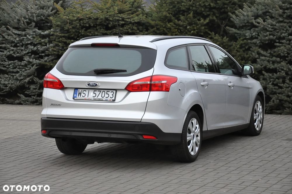 Ford Focus 1.5 TDCi DPF Start-Stopp-System Business - 12