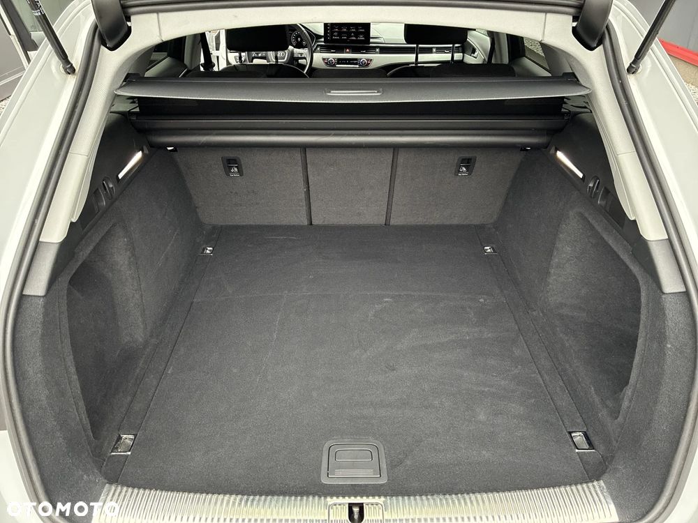 Audi A4 Avant 35 TDI mHEV S tronic - 28
