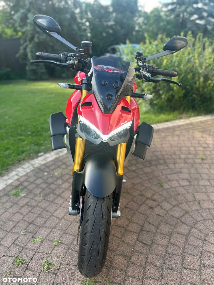 Ducati Streetfighter V4 - 1