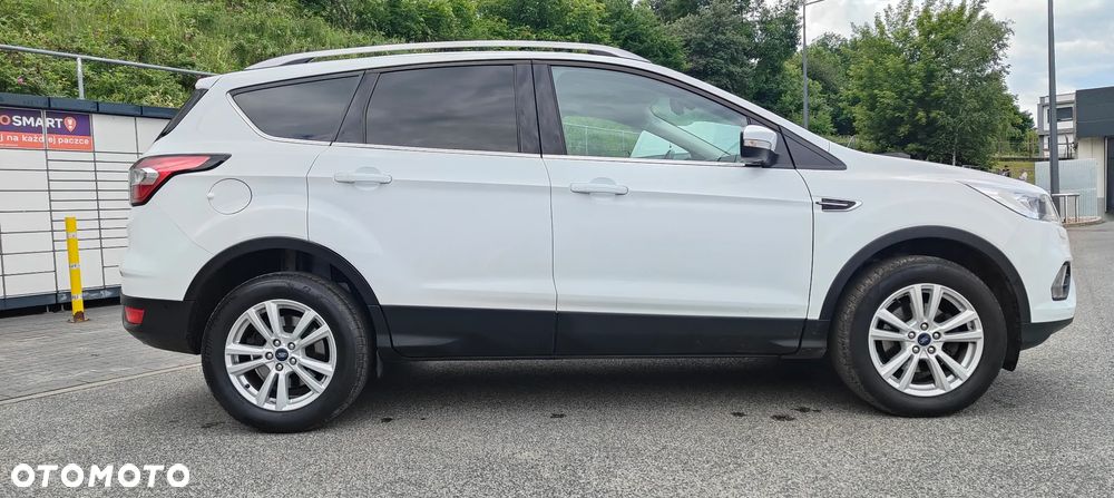 Ford Kuga 1.5 EcoBoost 2x4 Trend - 21
