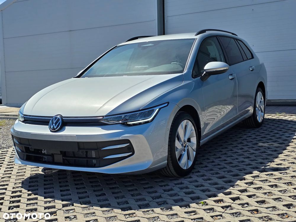 Volkswagen Golf 1.5 eTSI mHEV Life Plus DSG - 3