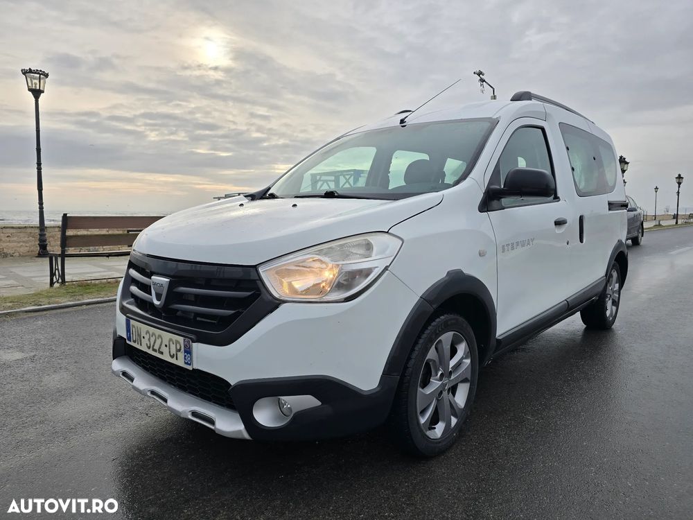 Dacia Dokker dCi 90 Stepway - 1