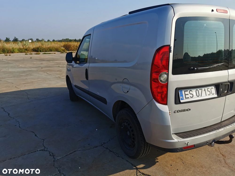 Opel Combo - 13