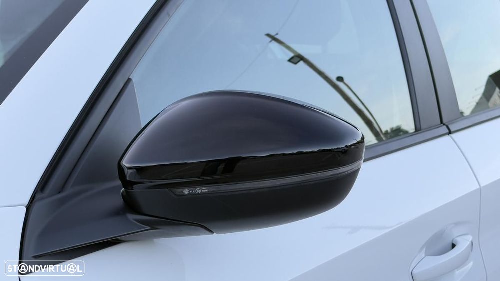 Peugeot e-208 50 kWh Active Pack - 12