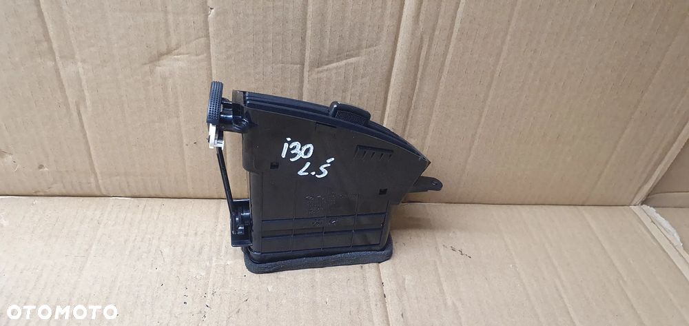 Kratka nawiewu powietrza lewa środkowa Hyundai I30 I 97410-2R000 - 5