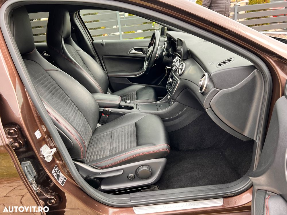 Mercedes-Benz GLA 220 CDI 4MATIC 7G-DCT AMG Line - 11