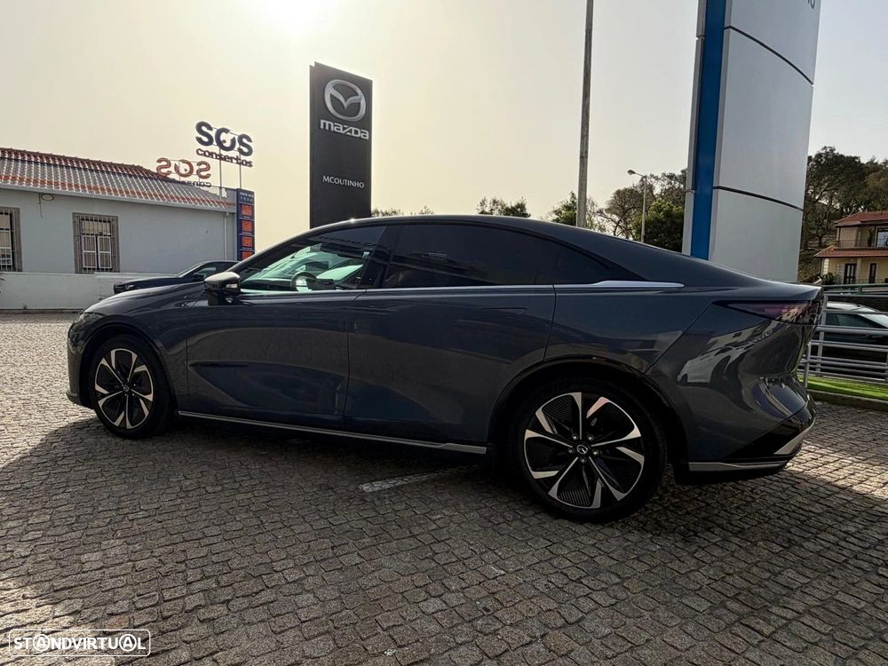 Mazda 6e 68.8 kWh Takumi Plus - 1