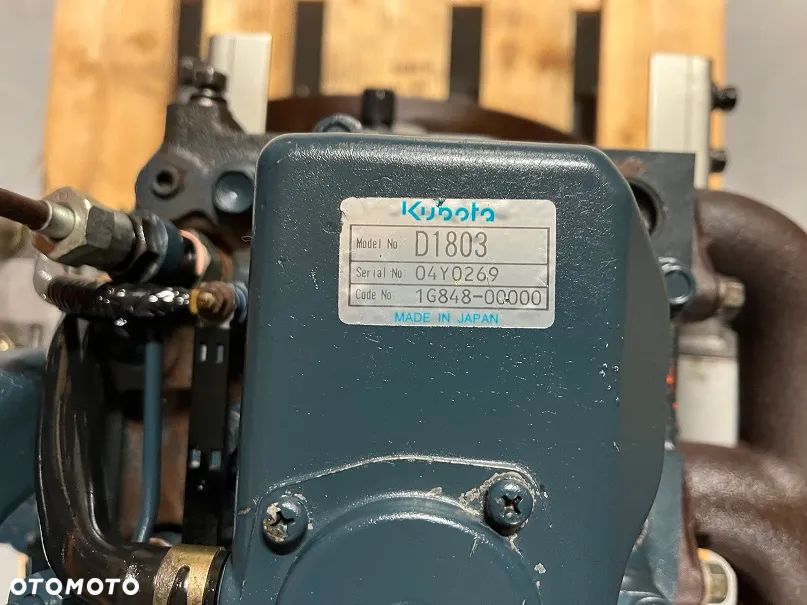 SILNIK Kubota D1803 STAN IDEALNY 15999netto D 1803 - 7