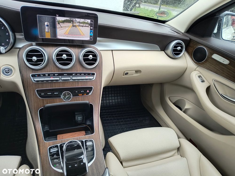 Mercedes-Benz Klasa C 220 d 9G-TRONIC Exclusive - 15