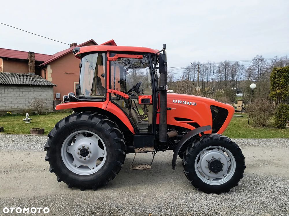 Ursus 3724S Piko - 5