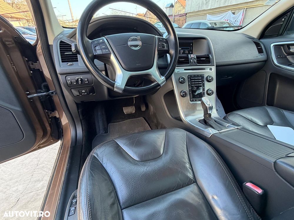 Volvo XC 60 2.4D AWD Aut. - 5