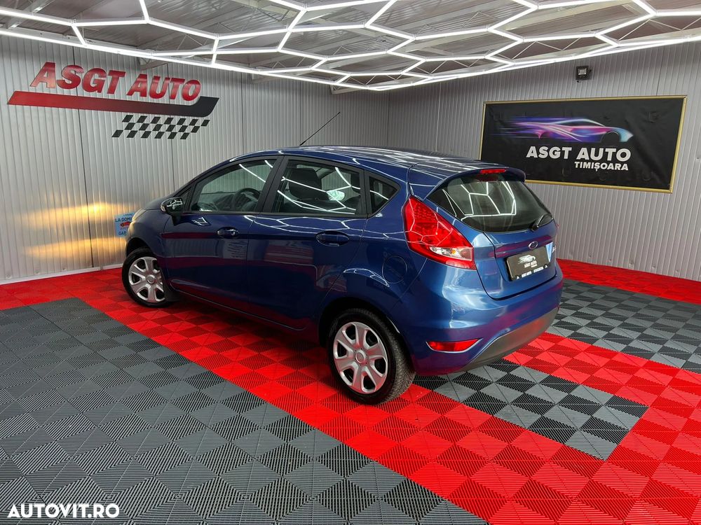 Ford Fiesta - 6