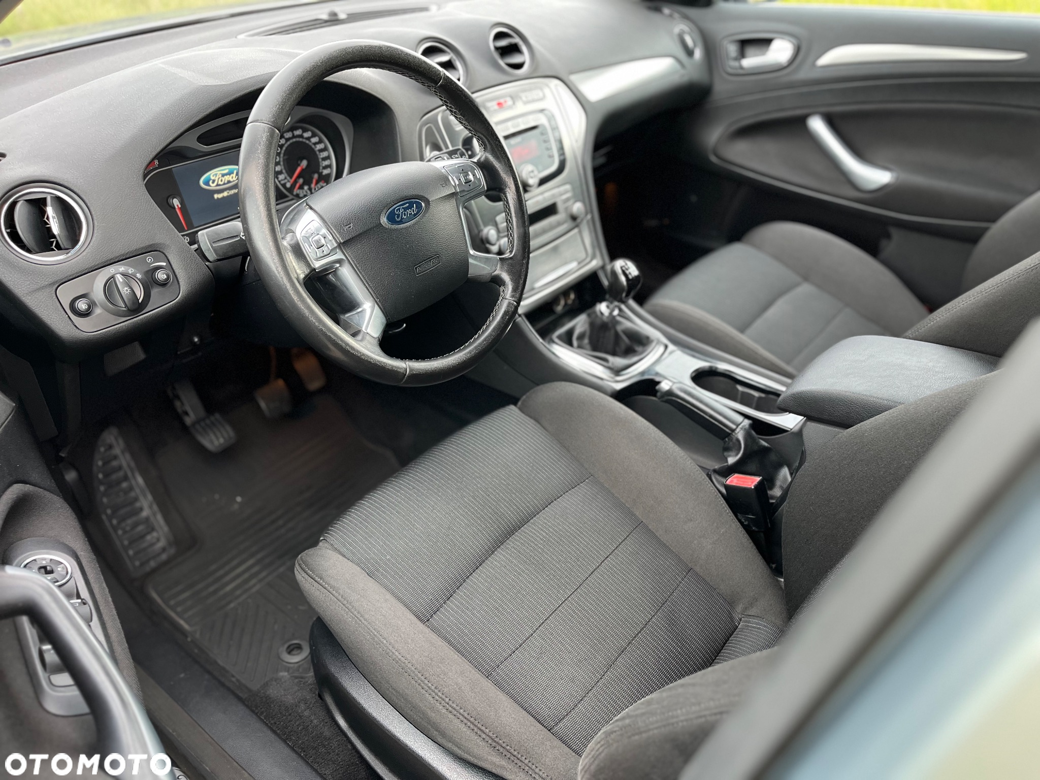 Ford Mondeo - 15