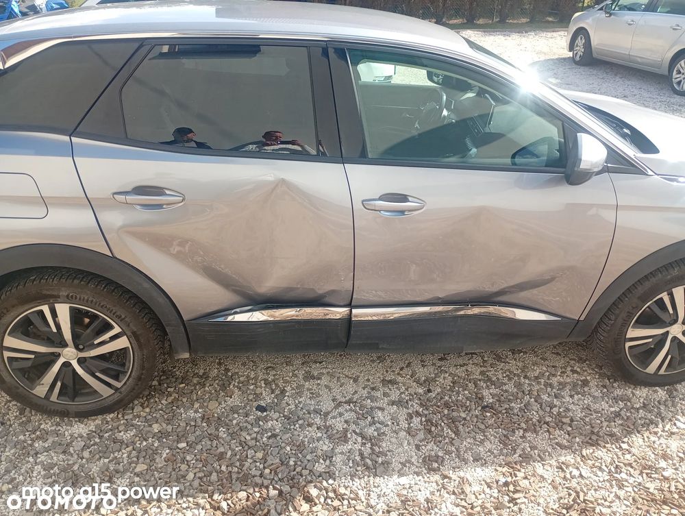 Peugeot 3008 BlueHDi 130 Stop & Start EAT8 Active - 9