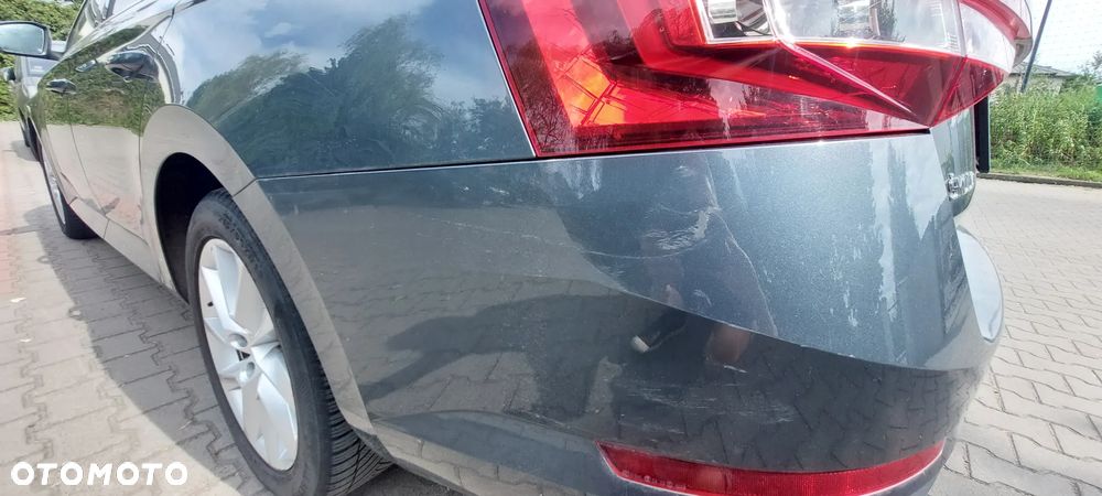 Skoda Superb 1.5 TSI ACT Ambition - 15