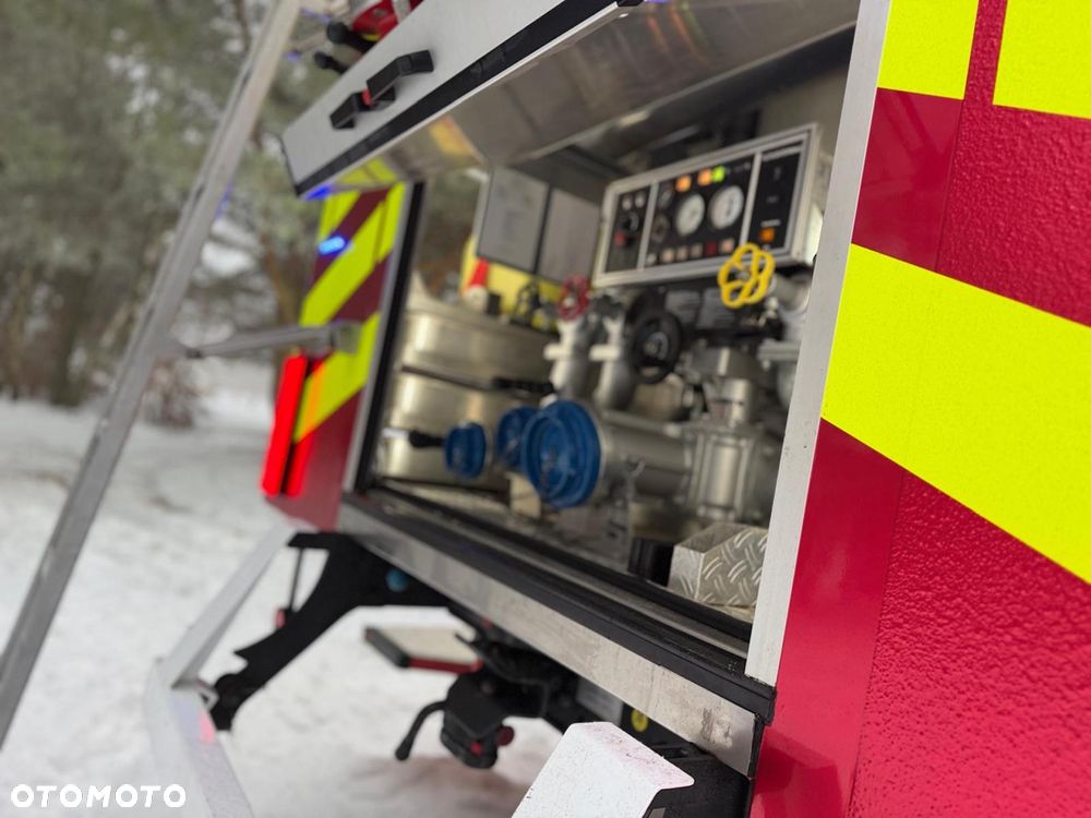 MAN Straż pożarna, Pojazd pożarniczy, Wóz strażacki, MAN L80 średni GBA 4x4 CNBOP, wyciągarka, 3000l wody, reduktor, blokady, mosty - 20