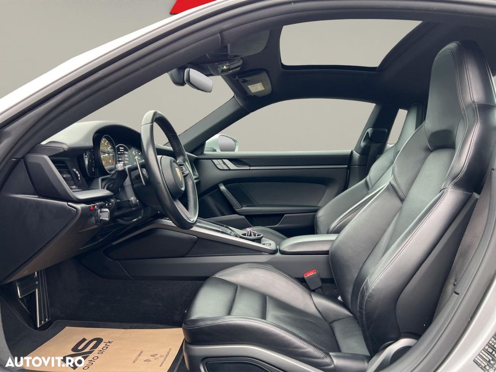 Porsche 911 Carrera PDK - 14