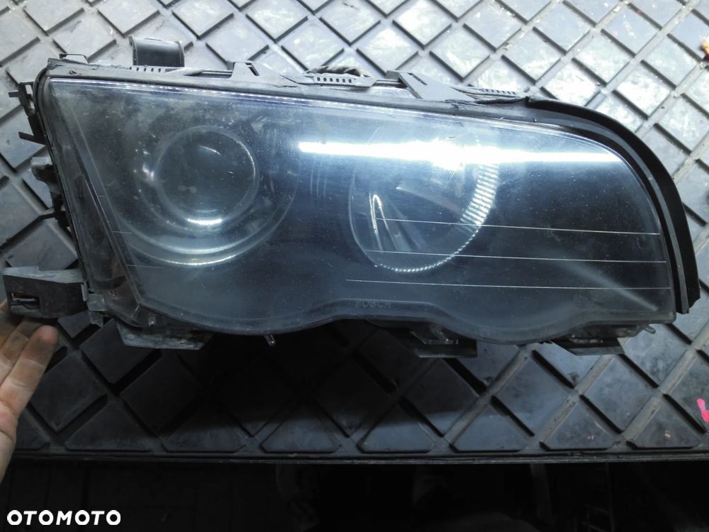 Lampa przednia PRAWA xenon BMW E46 Bosch - 1