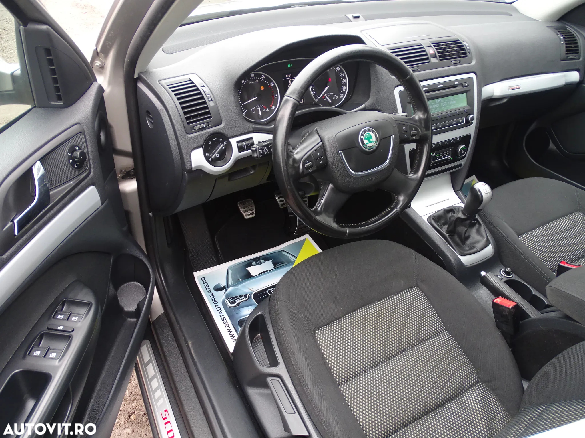Skoda Octavia Combi 1.8 TSI 4x4 Scout - 11