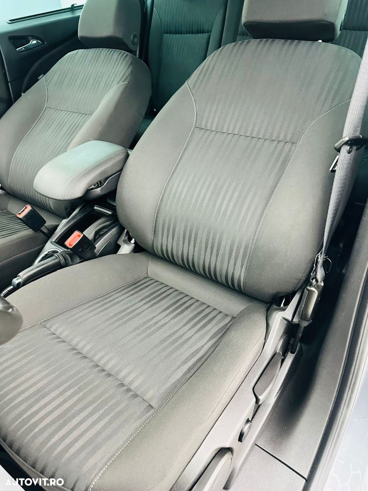 Opel Zafira Tourer 1.6 CDTI ECOFLEX Start/Stop Edition - 18